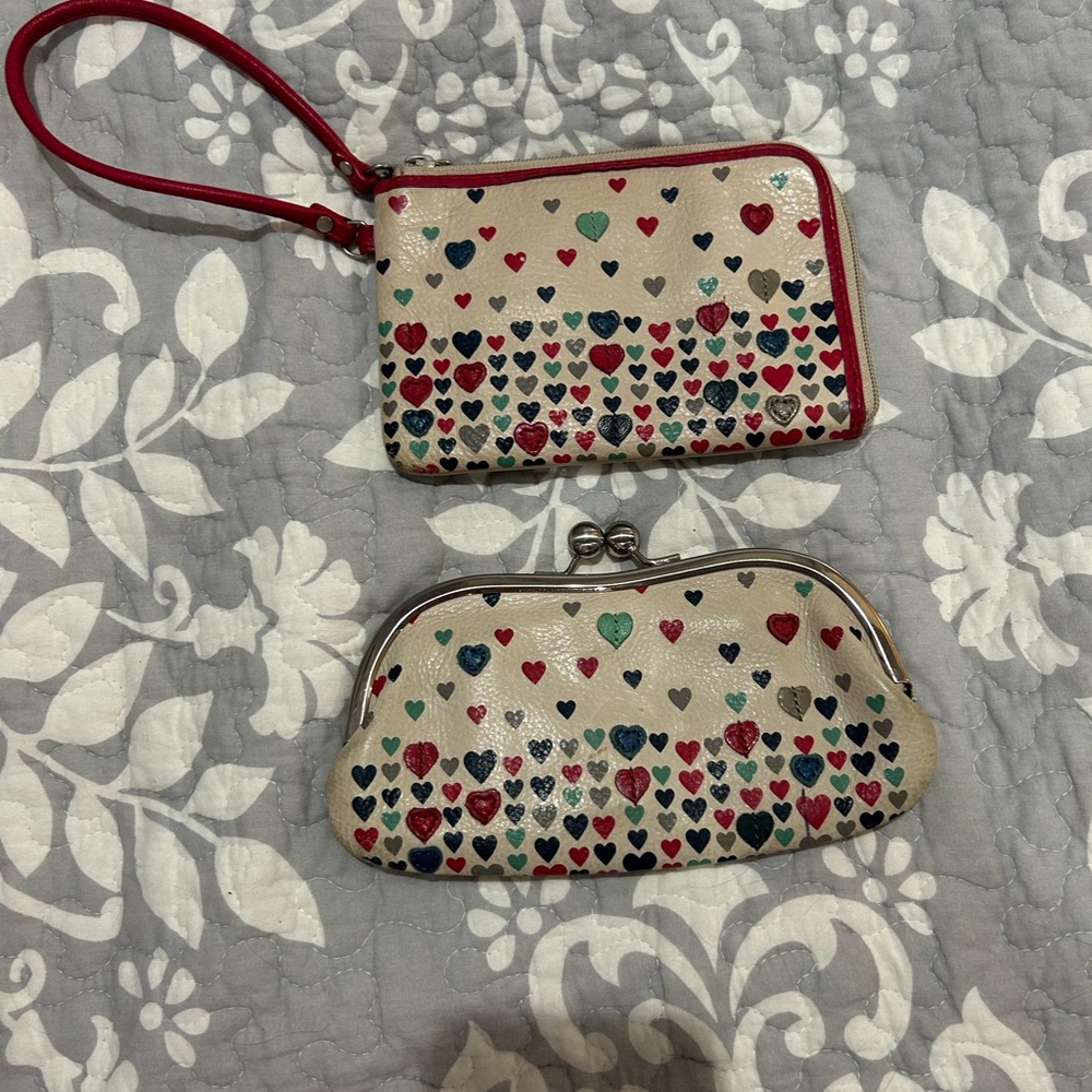 Heart Patterned Cream Wristlet and Clutch Set